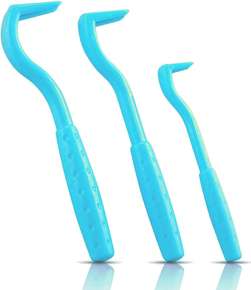Set of three blue plastic tick removal hooks for dogs, in graduated sizes